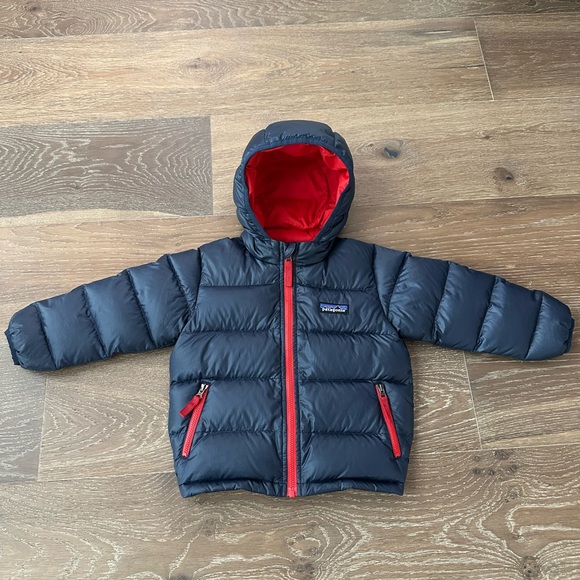 Patagonia Kid's Hi-Loft Down Sweater Hoody (12m-18m) Like New!